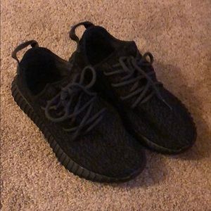 Yeezy Boost 350 Pirate Black